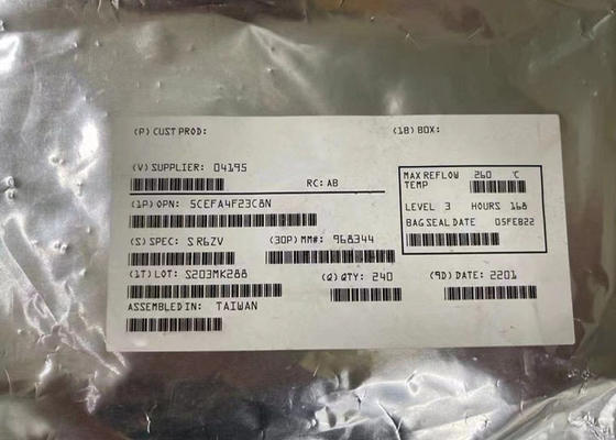 फ़ील्ड प्रोग्राम करने योग्य गेट सरणी 5CEFA4F23C8N 224 I/O FPGA प्रोग्राम करने योग्य तर्क IC FBGA-484