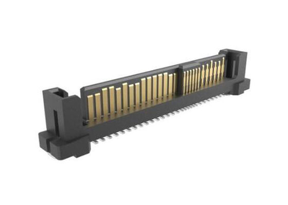 PSASM3130131TR कनेक्टर SAS PCIe प्लग कनेक्टर 68POS प्लग करने योग्य कनेक्टर