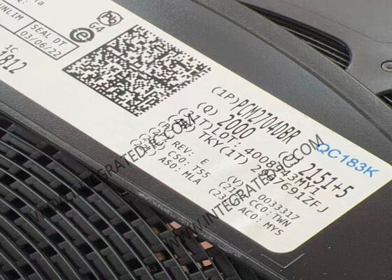 पीसीएम2704डीबीआर एकीकृत सर्किट चिप यूएसबी स्टीरियो ऑडियो डीएसी यूएसबी संगत फुल-स्पीड प्रोटोकॉल कंट्रोलर और 16-बिट डेल्टा-सिग्मा स्टीरियो डीएसी 98 डीबी एसएनआर के साथ