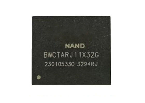 32GB eMMC 5.1 NAND Flash Memory IC Chip with 320 MB/s Read Speed in LFBGA-153 Package