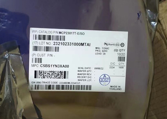 IC चिप 1.7 MHz 28-SOIC MCP23017T-E/SO 16-बिट I/O विस्तारक सीरियल इंटरफ़ेस के साथ