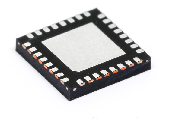 32-WFQFN ADUC7061BCPZ32 माइक्रोकंट्रोलर IC 16/32-बिट 10MHz 32KB सरफेस माउंट